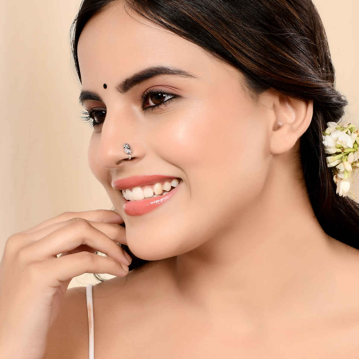 Voylla Morni Medine Nose Pin