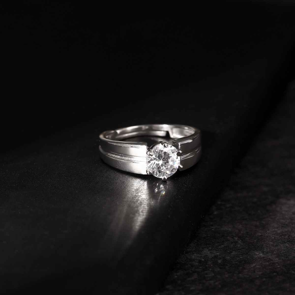 Giva Silver Gallant Band For Him