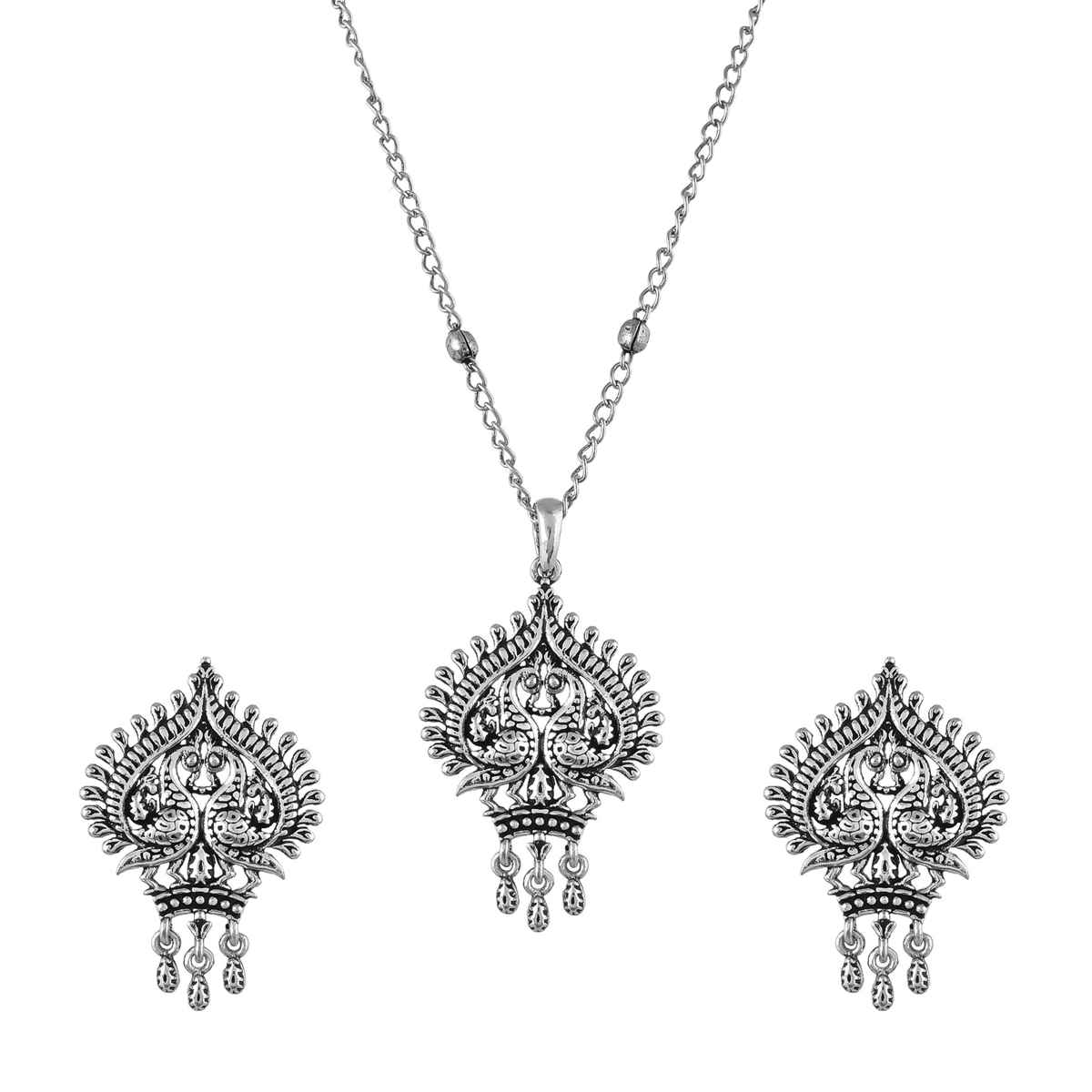 Zouk Multicolor Mandala Print Chain Wallet (Cfc)(1pc) & Voylla Morni Avalyn Pendant Set(3pc) Combo