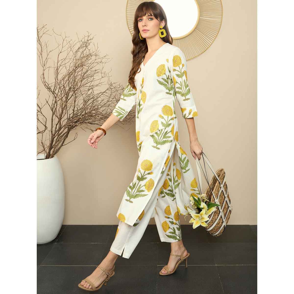 Indo Era Women's Pure Cotton Floral Print Straight Kurta Pant Set | KS0WH6702 | White - XS