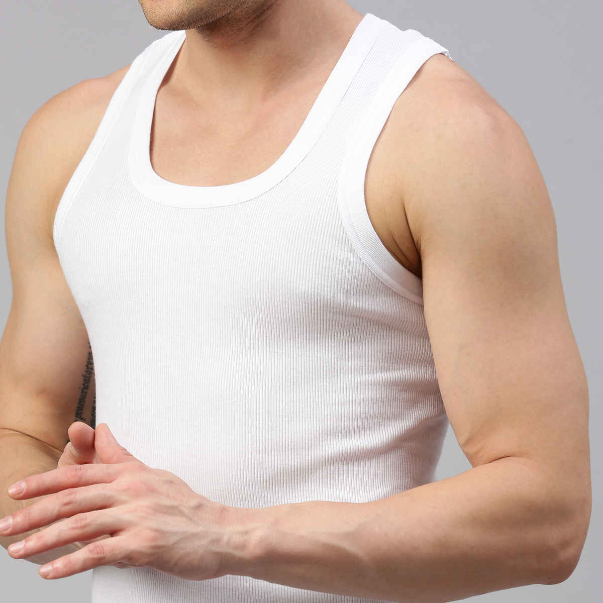 Sporto by Macho Men's Derby Vest | White - 80 cm