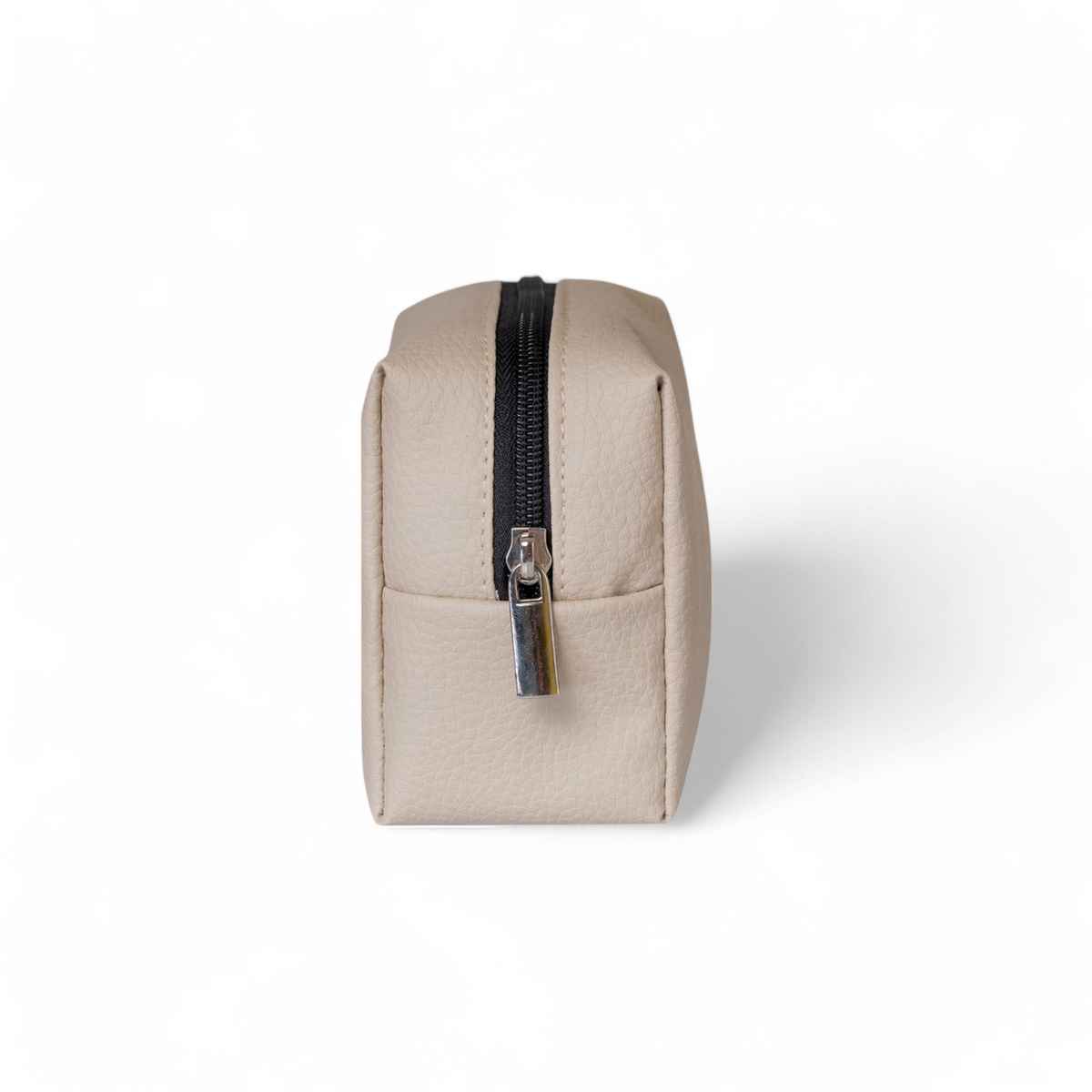 QIPS Unisex Solid PU 6 L Travel Pouch | Light Grey