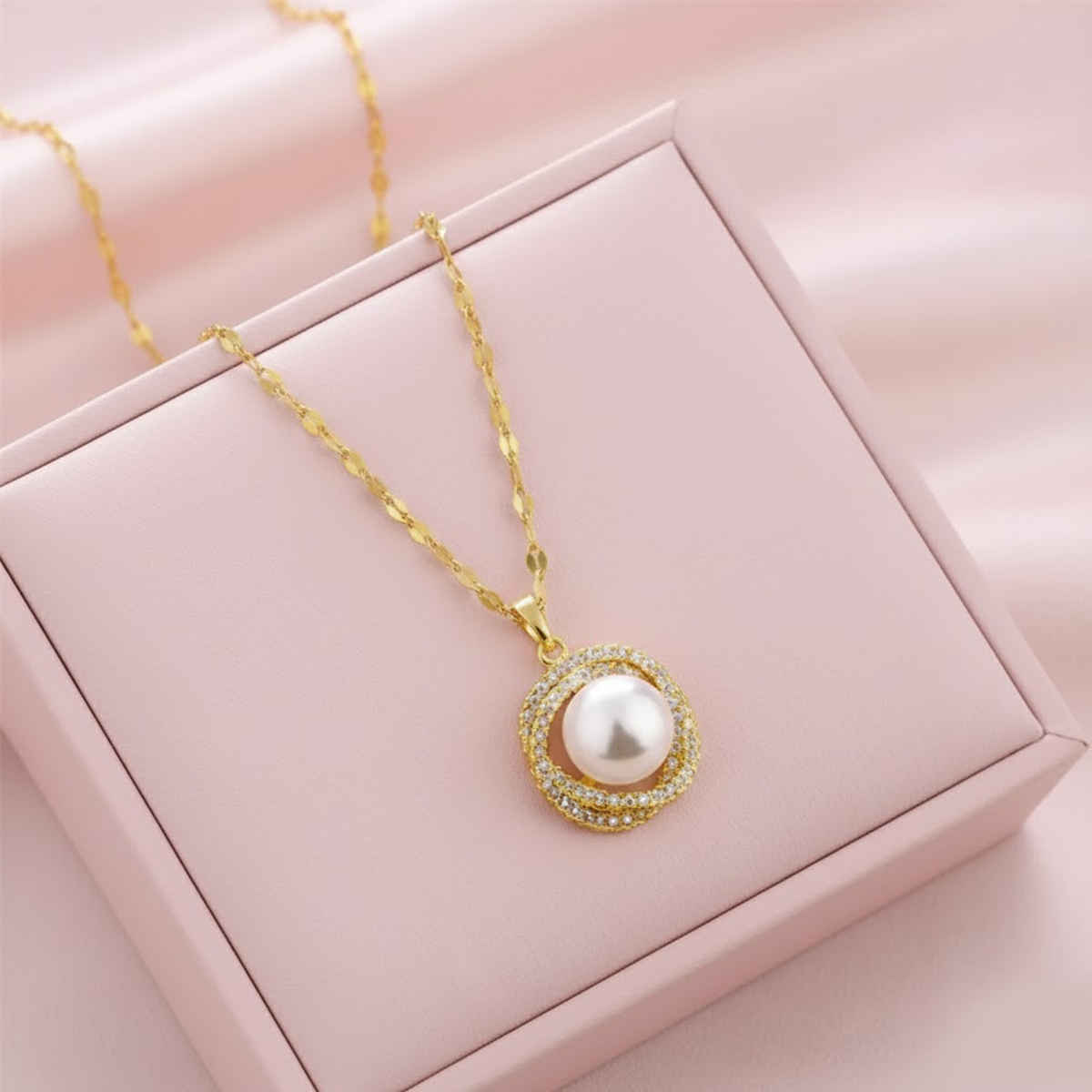 Beautynx Celestial Pearl Galaxy Necklace | Gold | BNX-NK-0020
