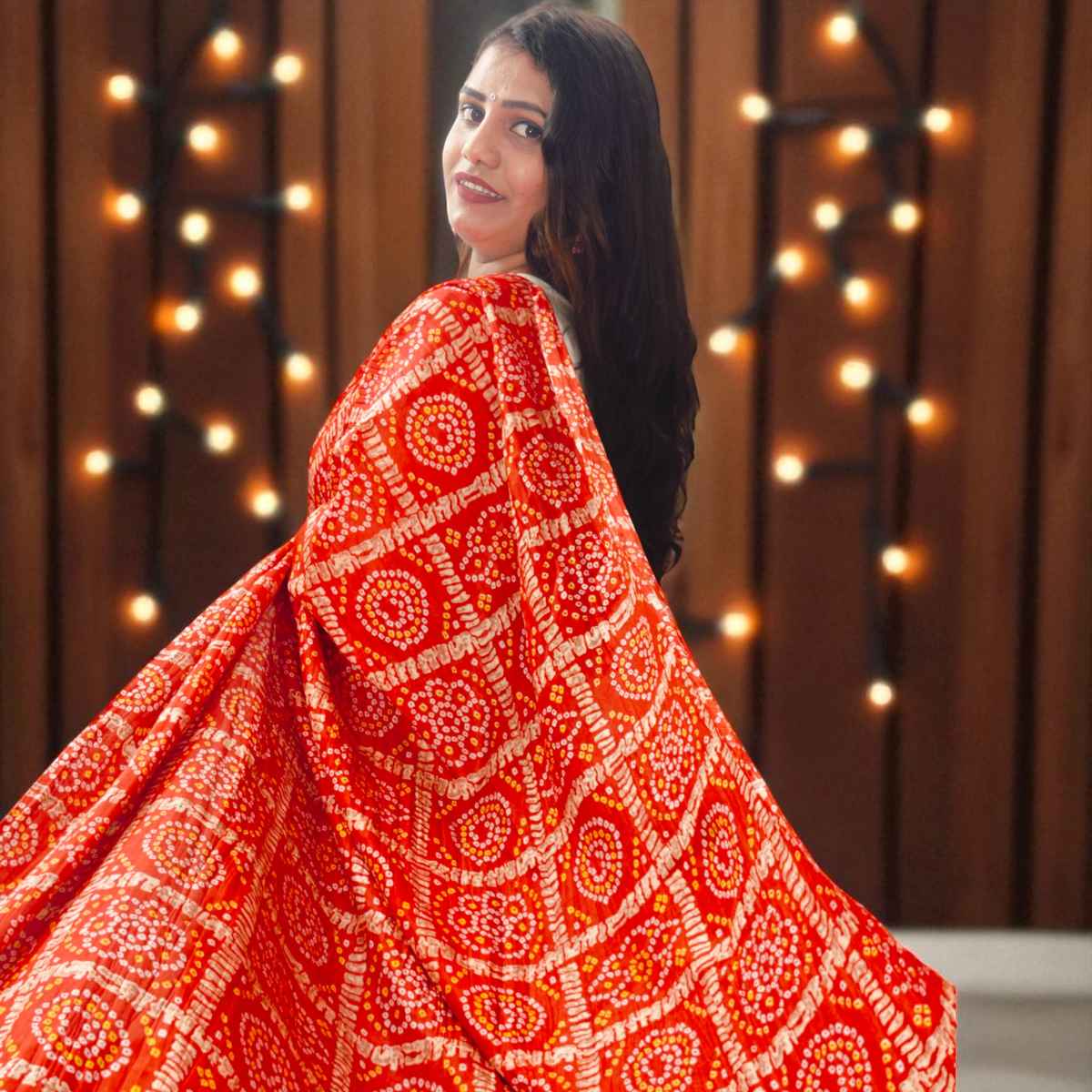 Red Bandhini Dupatta | House of Festivals