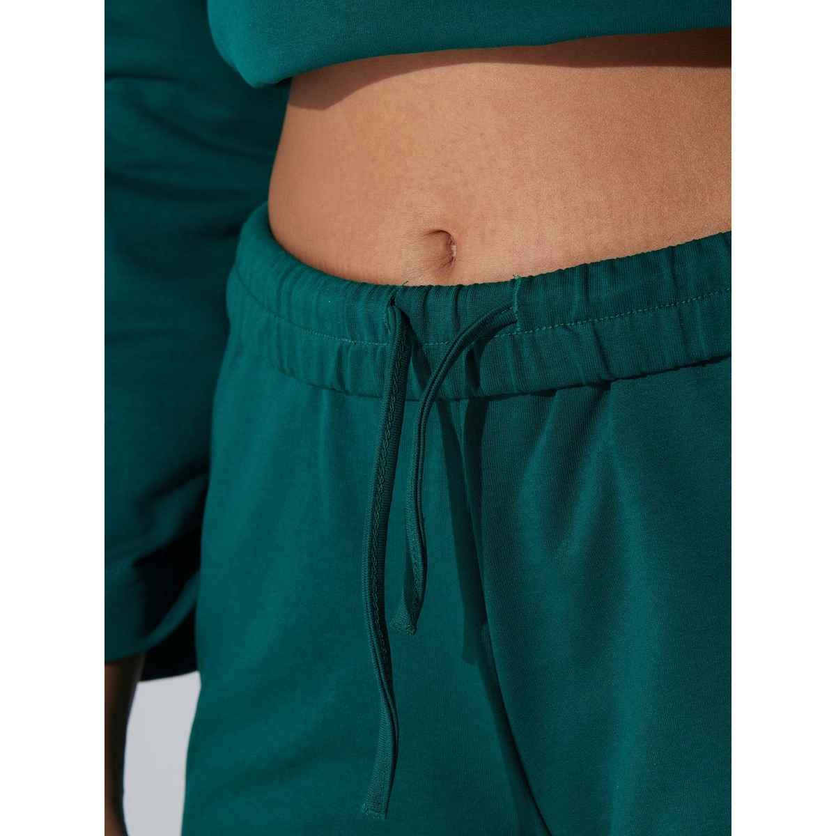 Cava Athleisure Green Zenfeel Shorts for Women | L
