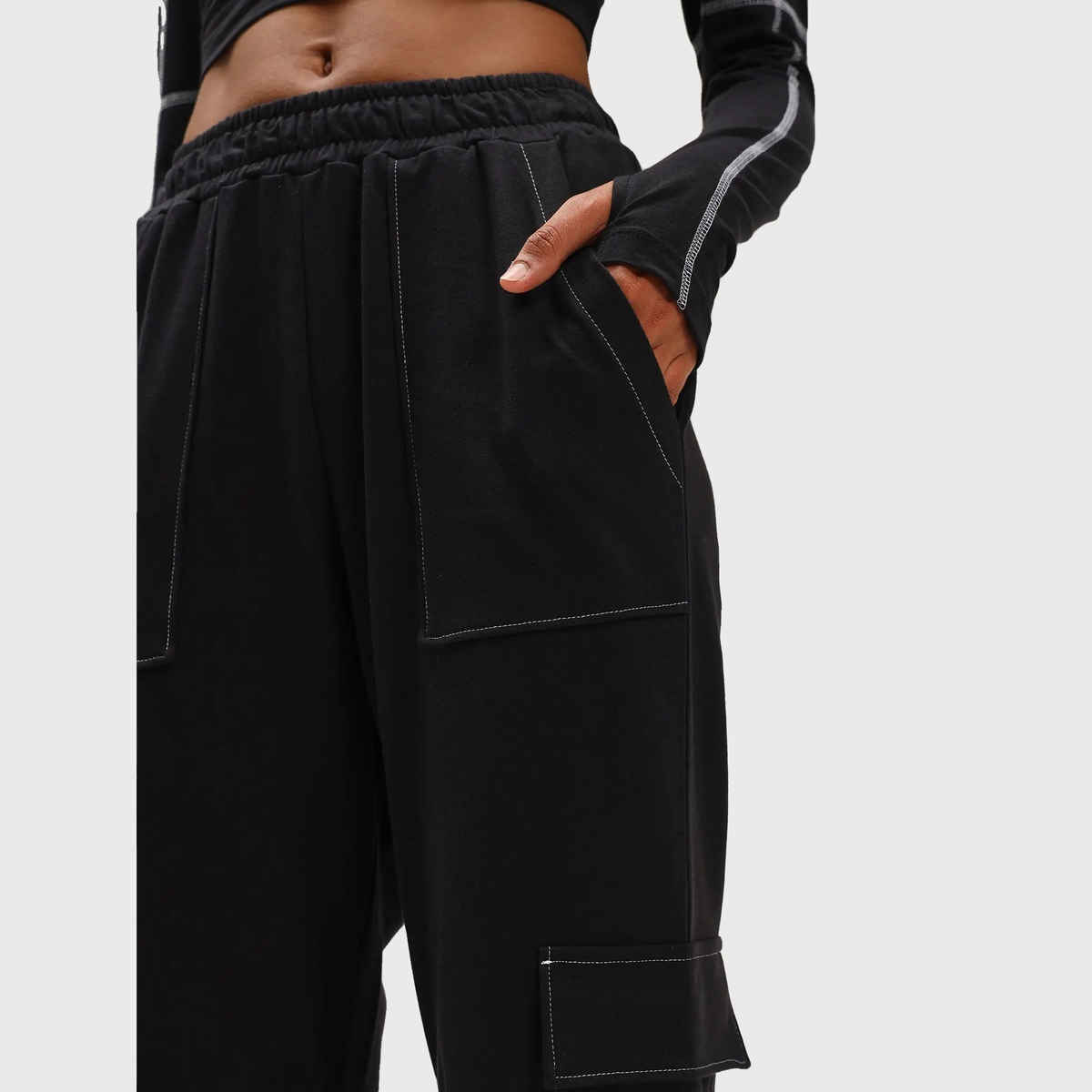 Cava Women's Joggers Wide Cargo | Kenya Black - XS