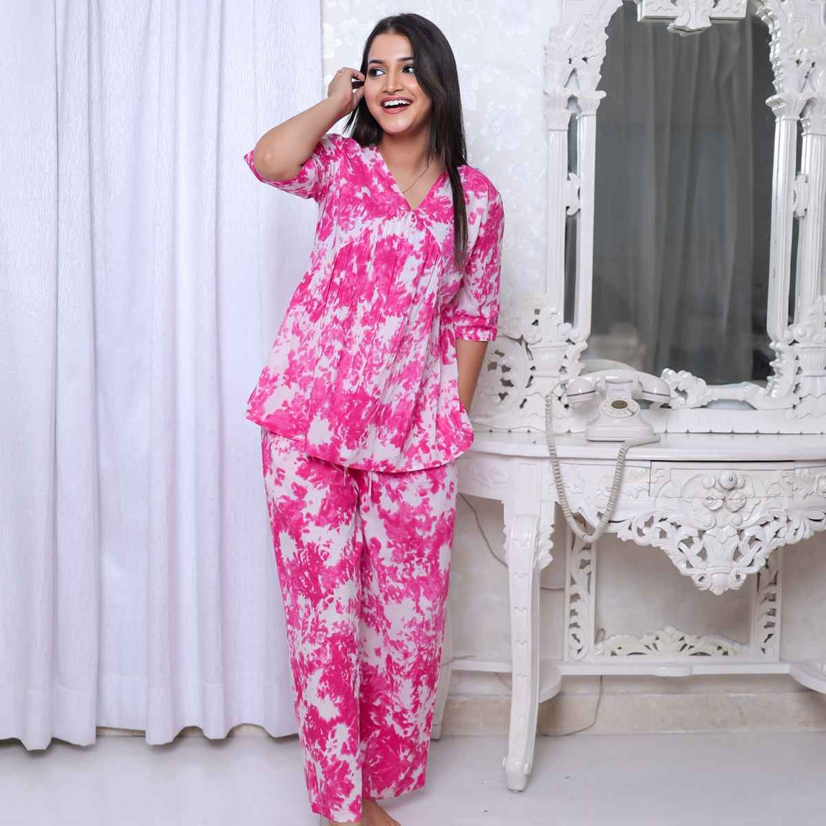 Sanskrutihomes Pink And White Tie And Dye Pure Cotton Night Suit | M
