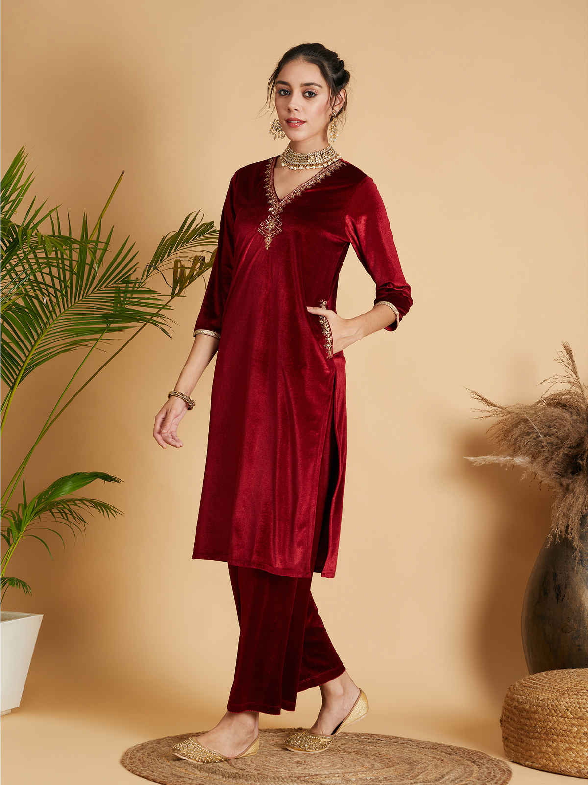Shae by SASSAFRAS Women's Velvet Embroidered Pocket Straight Kurta | SHKUR00325 | Maroon - XL
