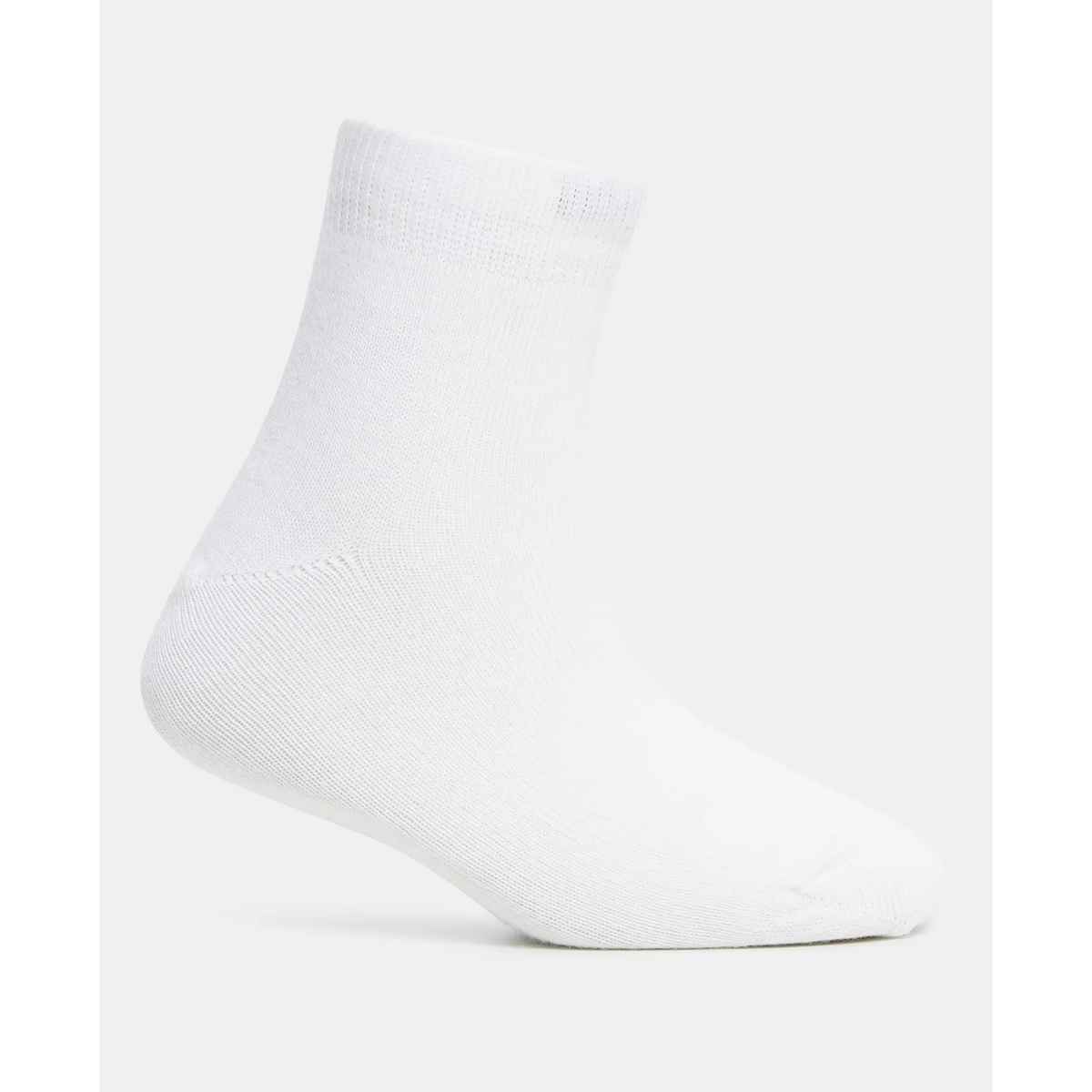 Jockey Unisex Solid Cotton, Nylon and Elastane Ankle Length Socks | White | 5 - 6 years