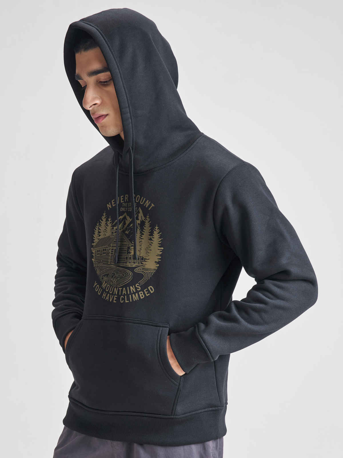 Highlander Men's Printed Hooded Sweatshirt | Black - L