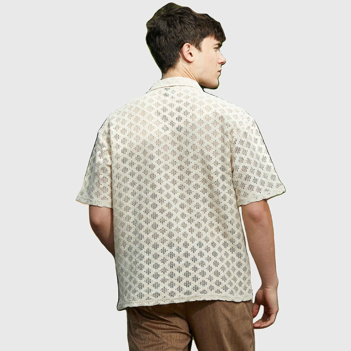 Campus Sutra Men's Oblique Oversized Polo T-shirt | Off-white - L