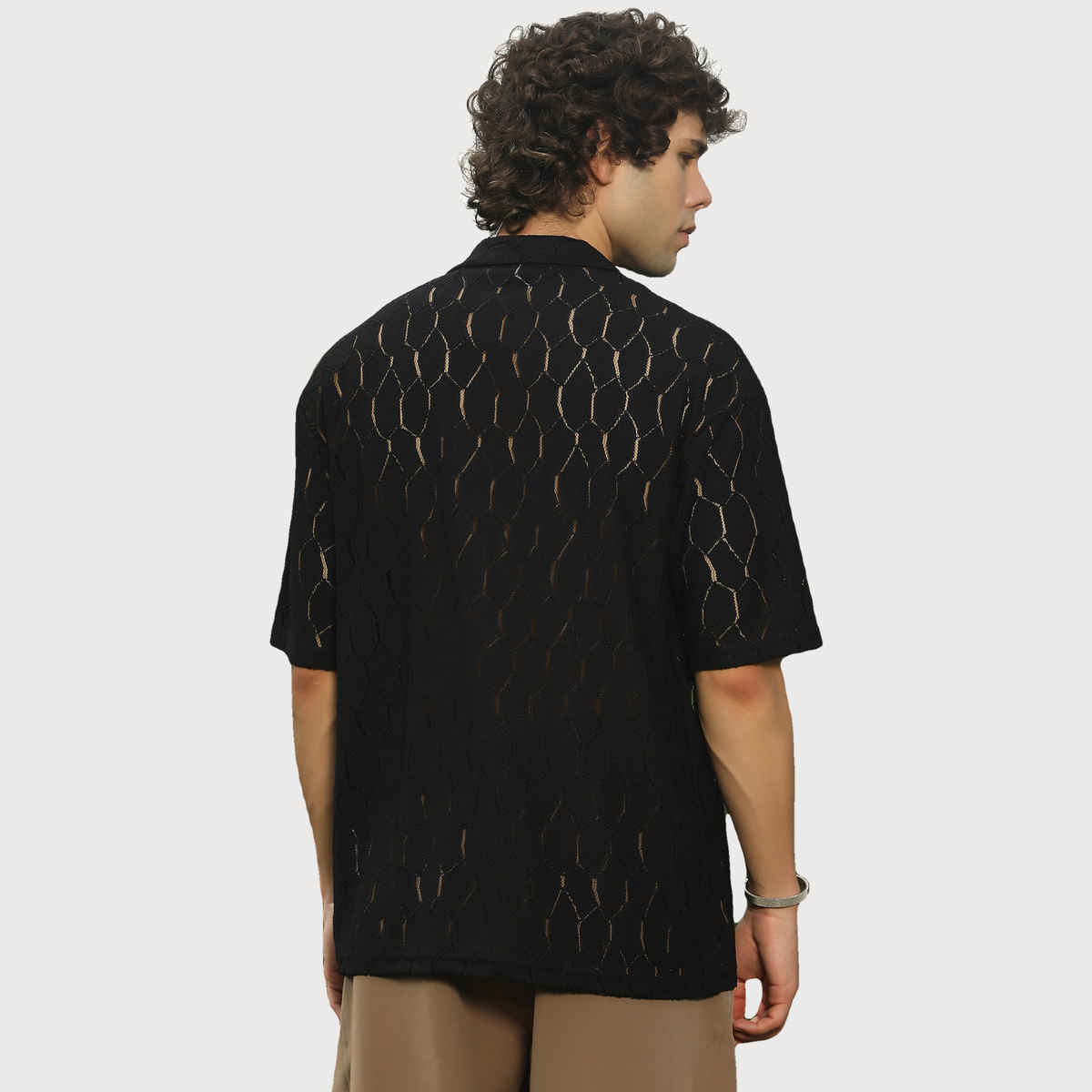Campus Sutra Men's Honeycomb-Knit Polo T-shirt | Black - L
