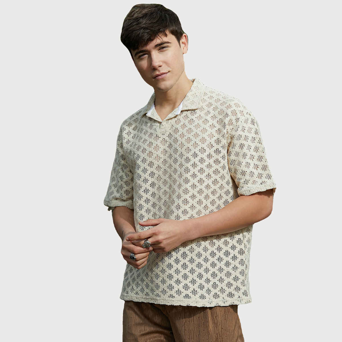 Campus Sutra Men's Oblique Oversized Polo T-shirt | Off-white - L