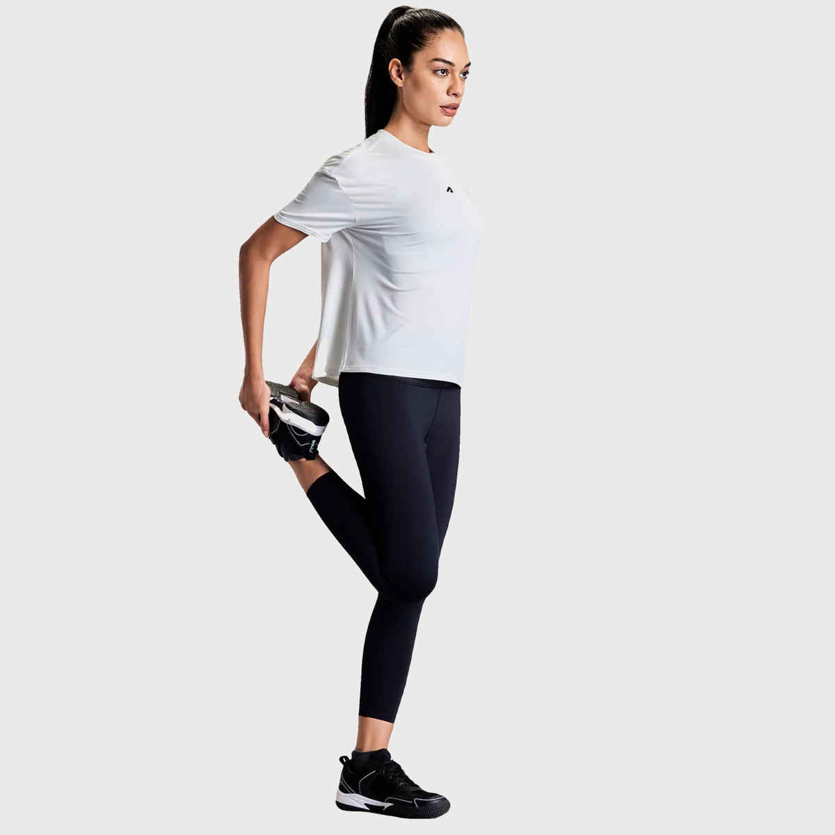 Boldfit Women's Cropped Training Tee Gym T-shirt | White - L