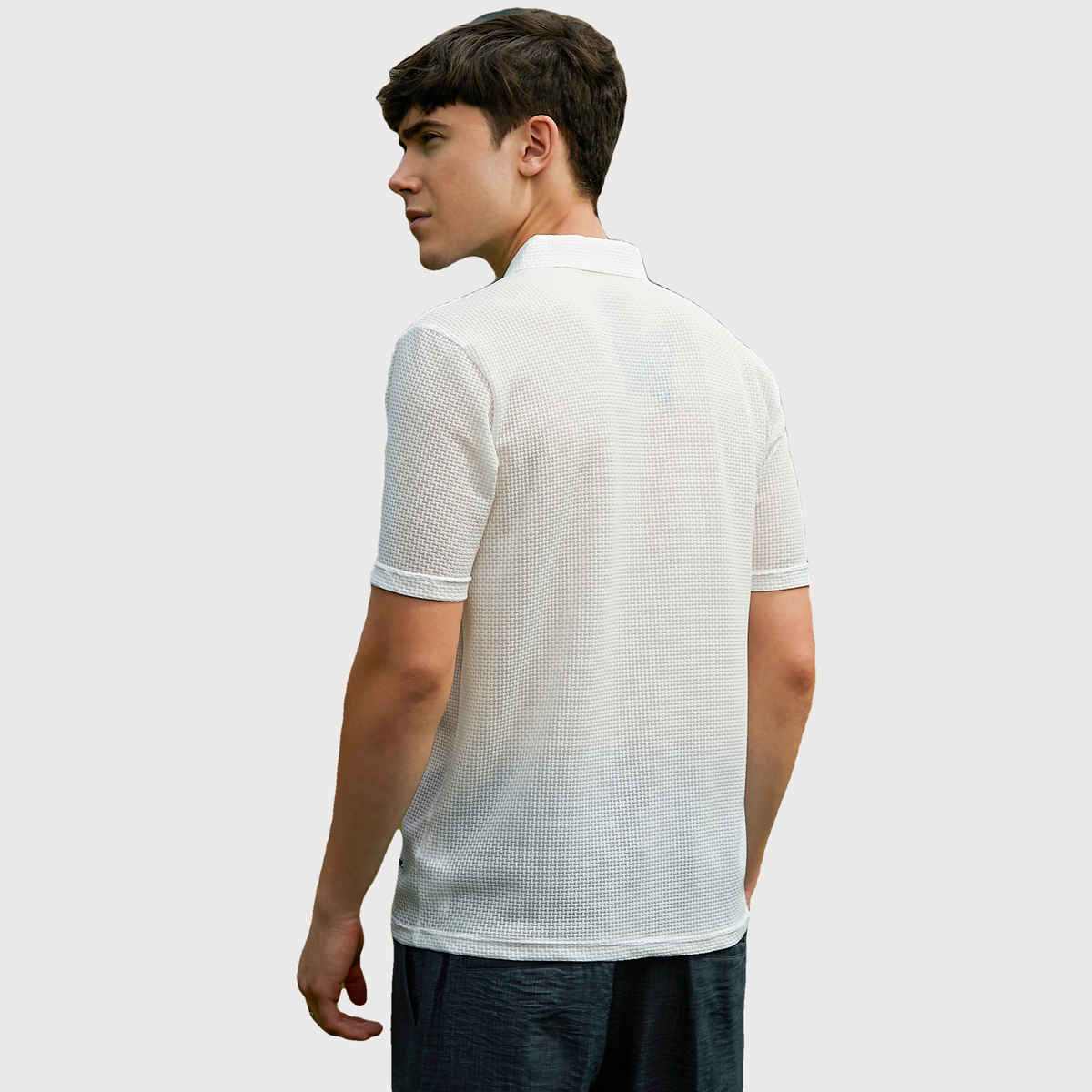Campus Sutra Men's Warp - Tactile Polo T-shirt | Cream - M