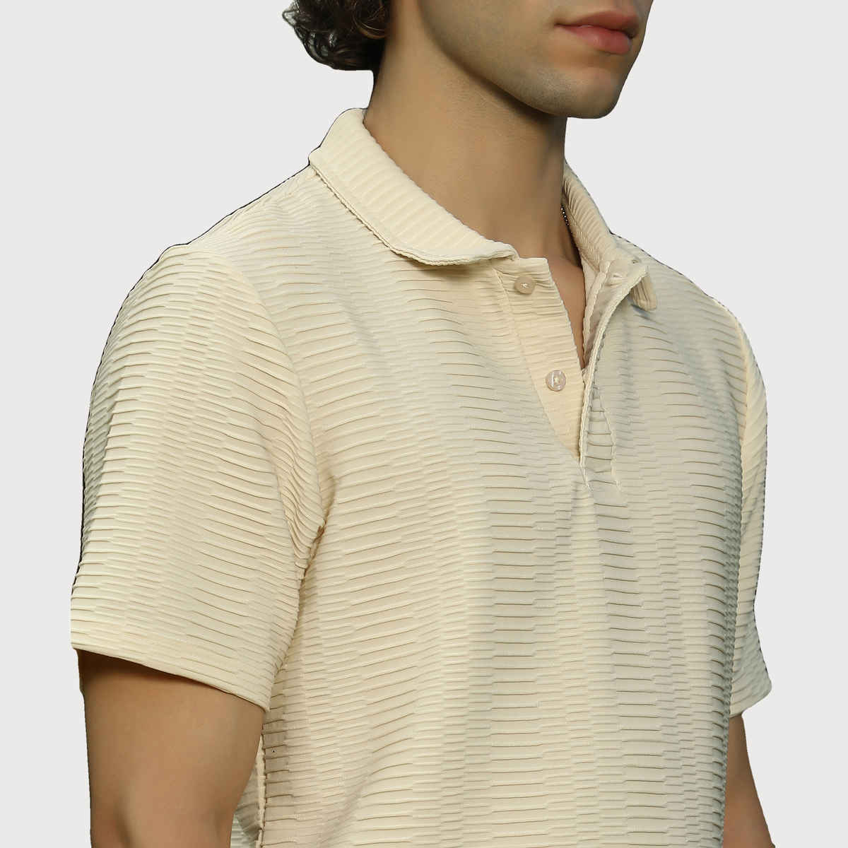 Campus Sutra Men's Flatten - Ruched Polo T-shirt | Cream - M