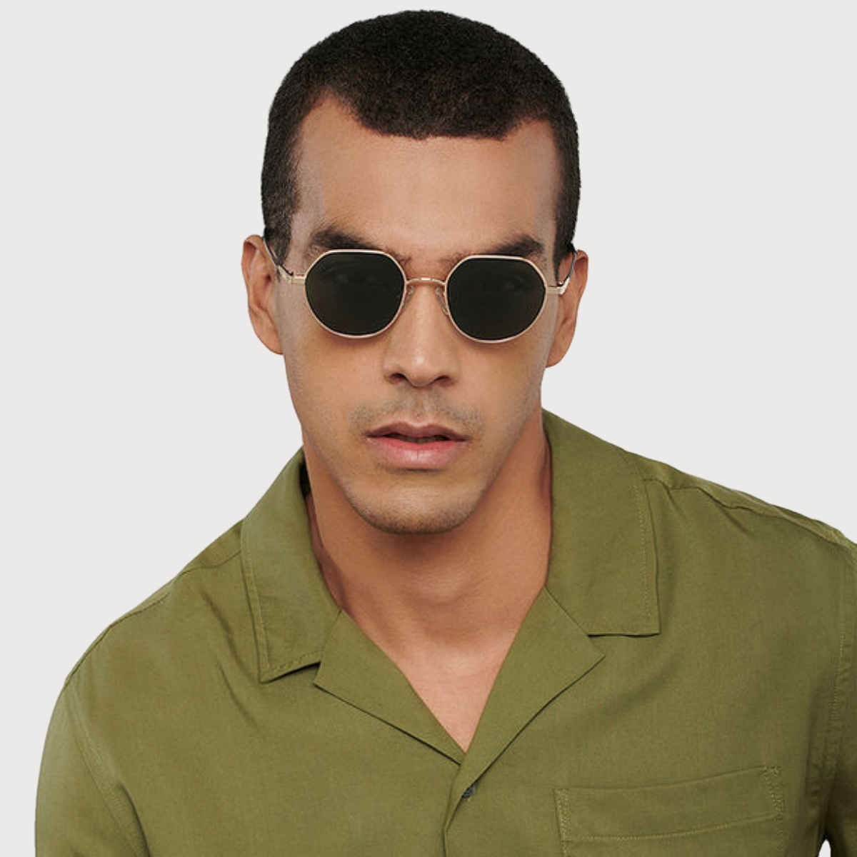 Vincent Chase By Lenskart Unisex Geometric Stainless Steel Round Sunglasses | Gold Green - S