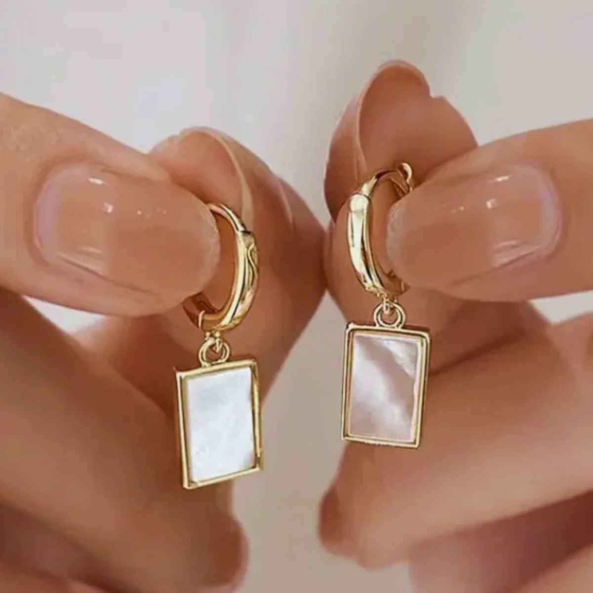 Just Lil Things Geometric Hoop Earrings | jltz0081