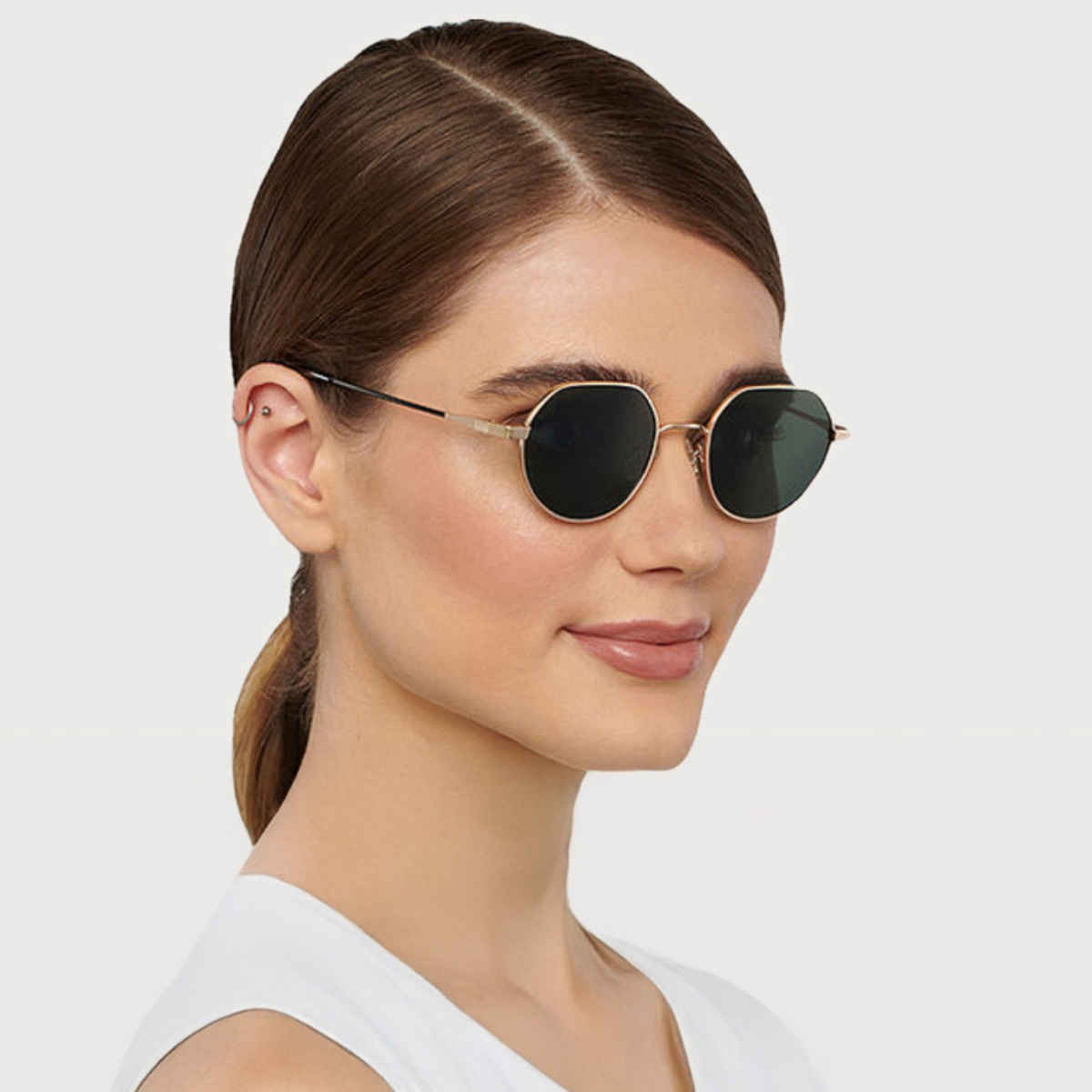 Vincent Chase By Lenskart Unisex Geometric Stainless Steel Round Sunglasses | Gold Green - S