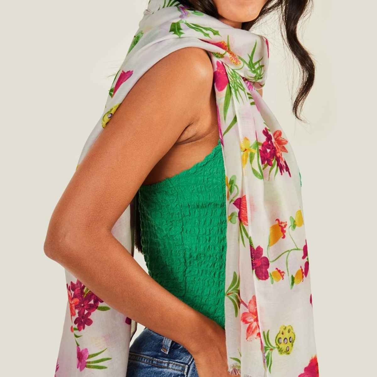 Accessorize London Women's Wild Flower Print Scarf | Multicolorcolour