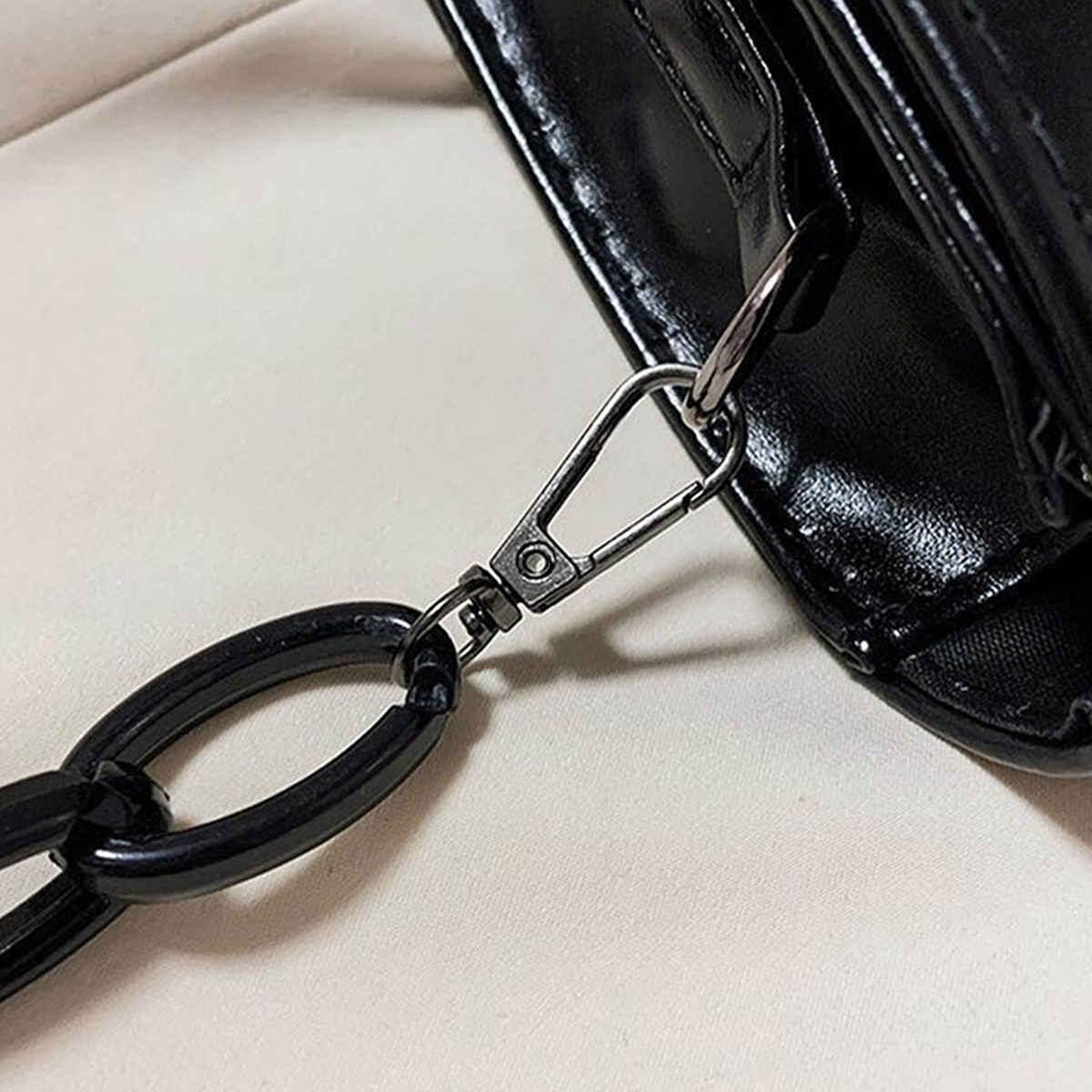 Styli Women's Flap Over Construct Shoulder Bag | Black - Free Size