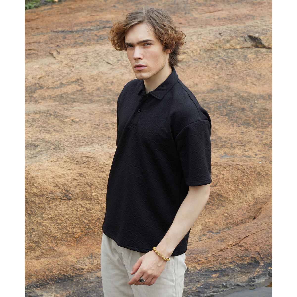 Campus Sutra Men's Zigzag-Tactile Polo T-shirt | Black - L
