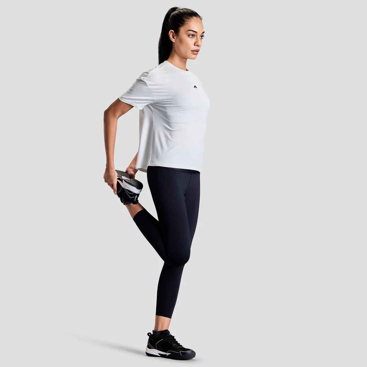 Boldfit Women's Cropped Training Tee Gym T-shirt | White - M