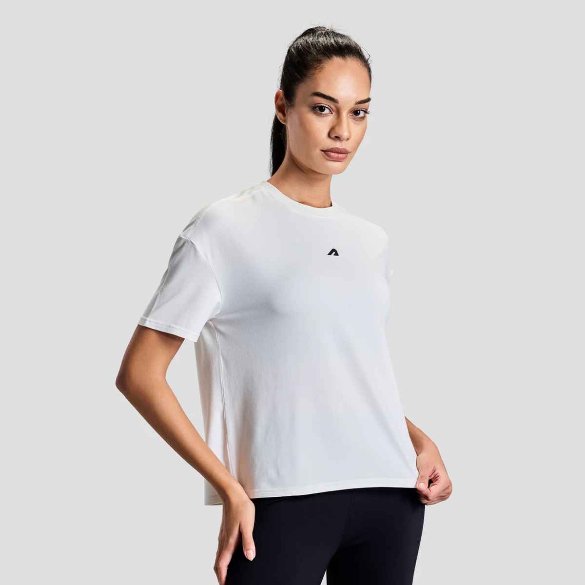 Boldfit Women's Cropped Training Tee Gym T-shirt | White - M