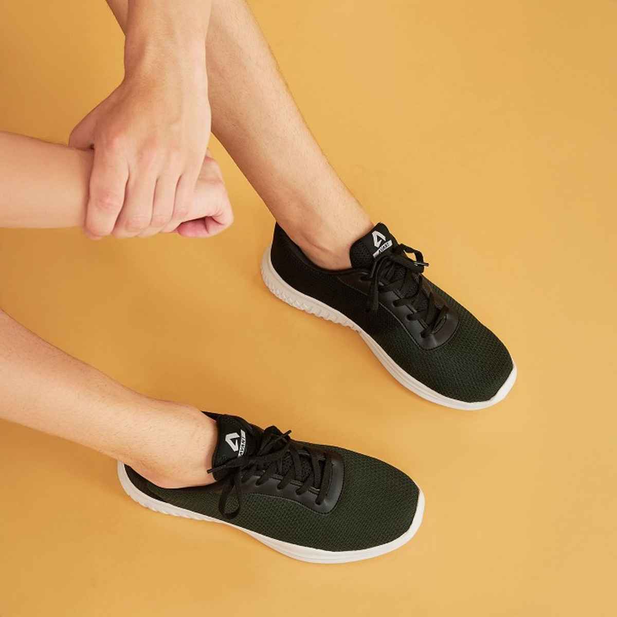 Avant Men's Nitro Running and Gym Shoes - Olive/Black UK9