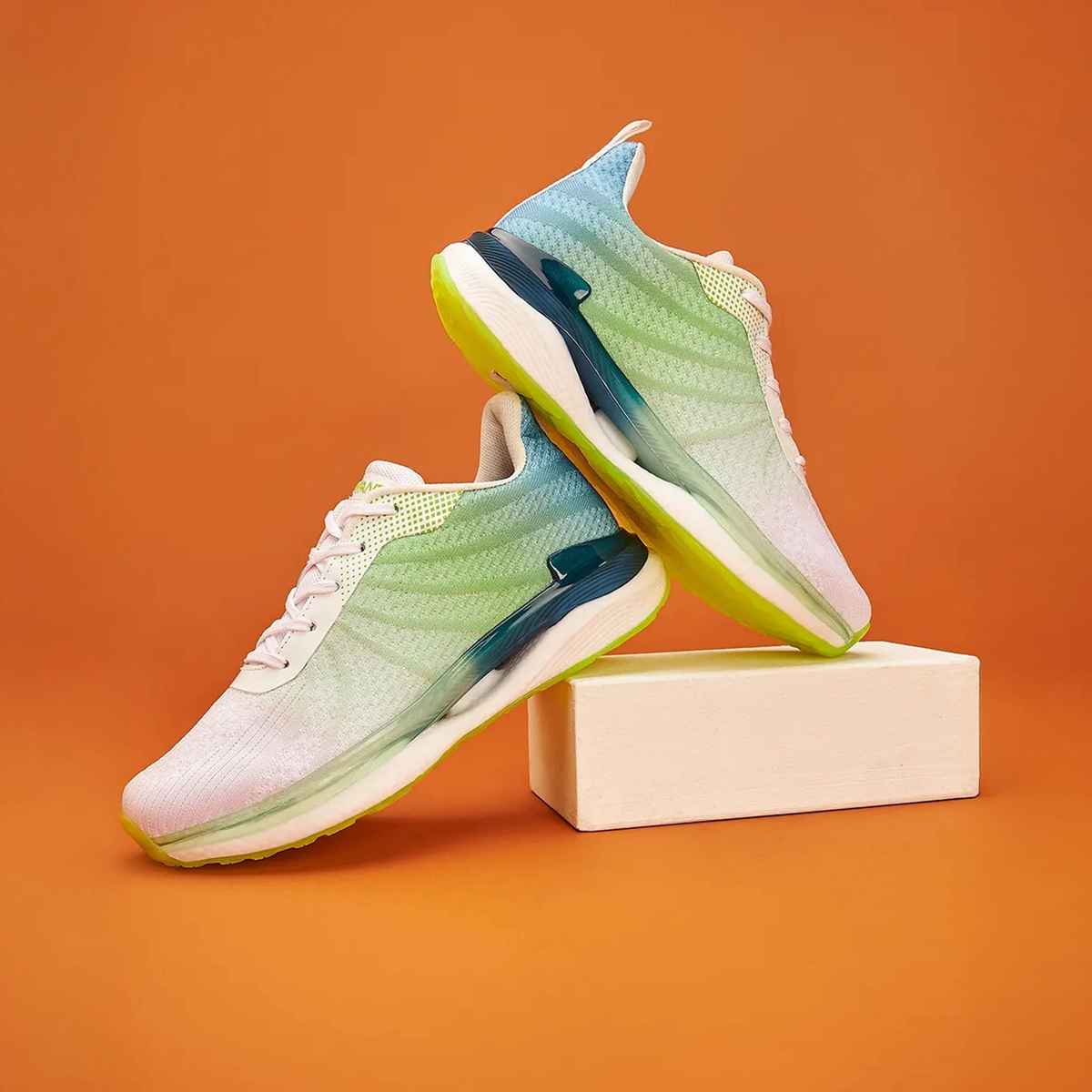 Avant Men's Rainbow Sports Shoes | Green-White | UK 9