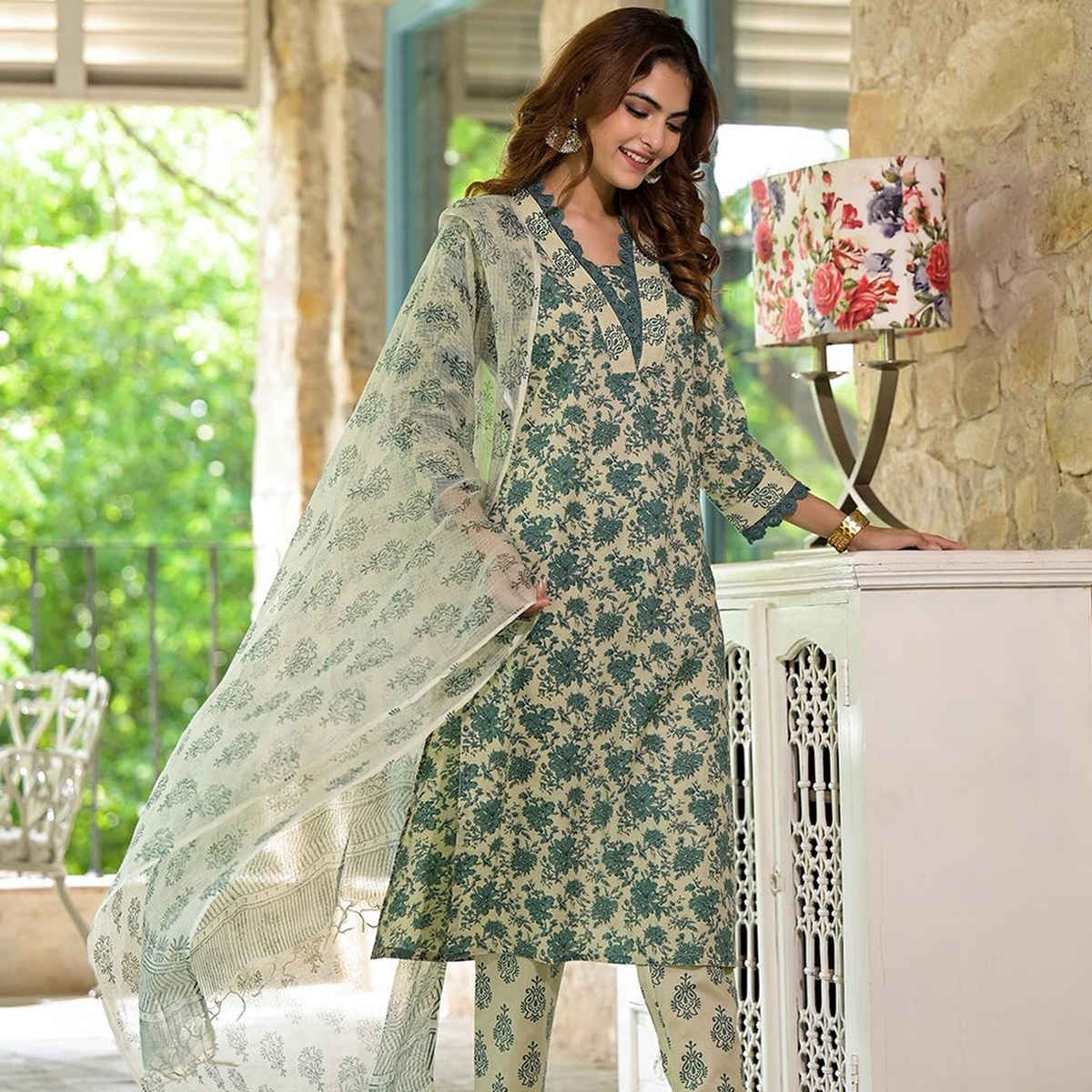 Divena Women s Bottle Green Floral Print Cotton Kurta Set | DK2069 | S