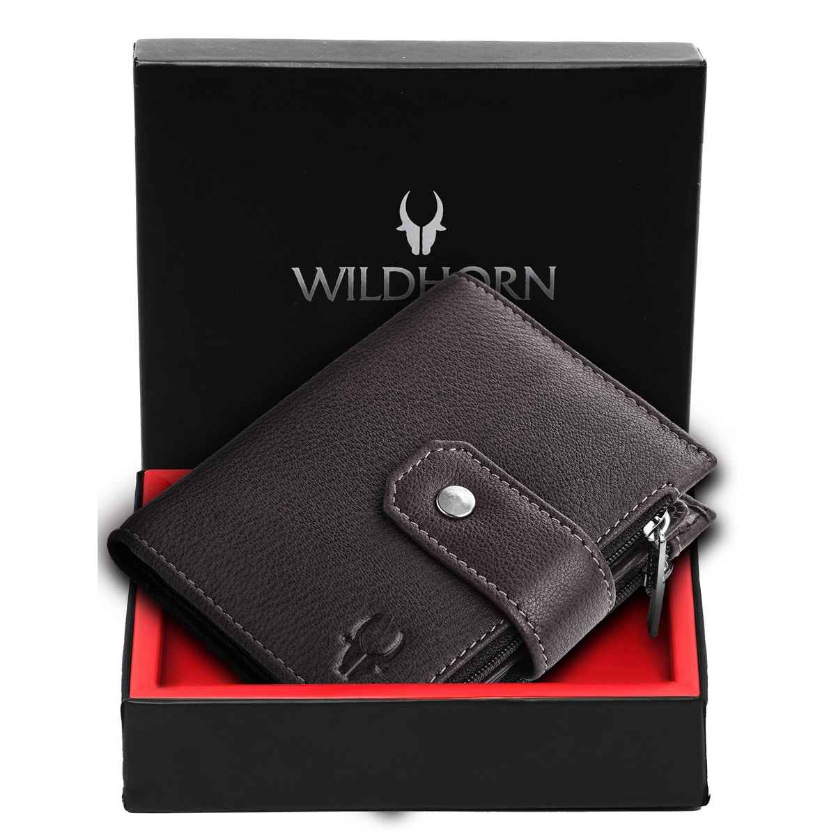 Wildhorn Men's Brand Logo Genuine Leather Wallet | Brown