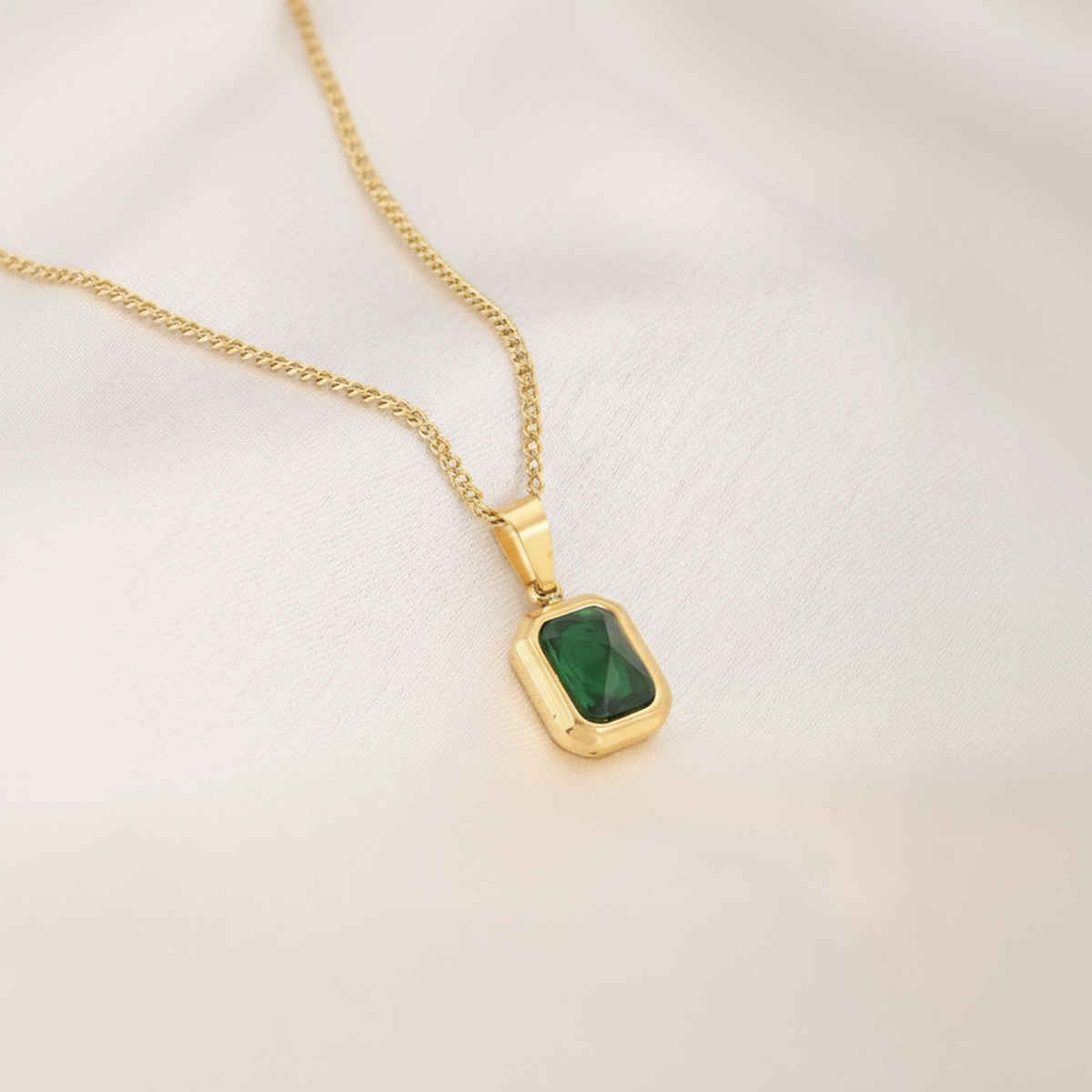 Palmonas Classic Emerald Necklace For Womens | Waterproof And Anti-Tarnish