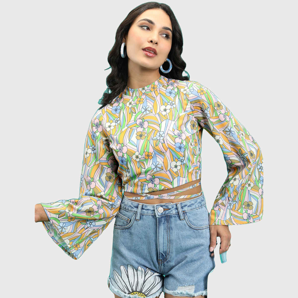 Tokyo Talkies Women's Floral Print Bell Sleeve Waist Tie Up Crop Top | Pink - S