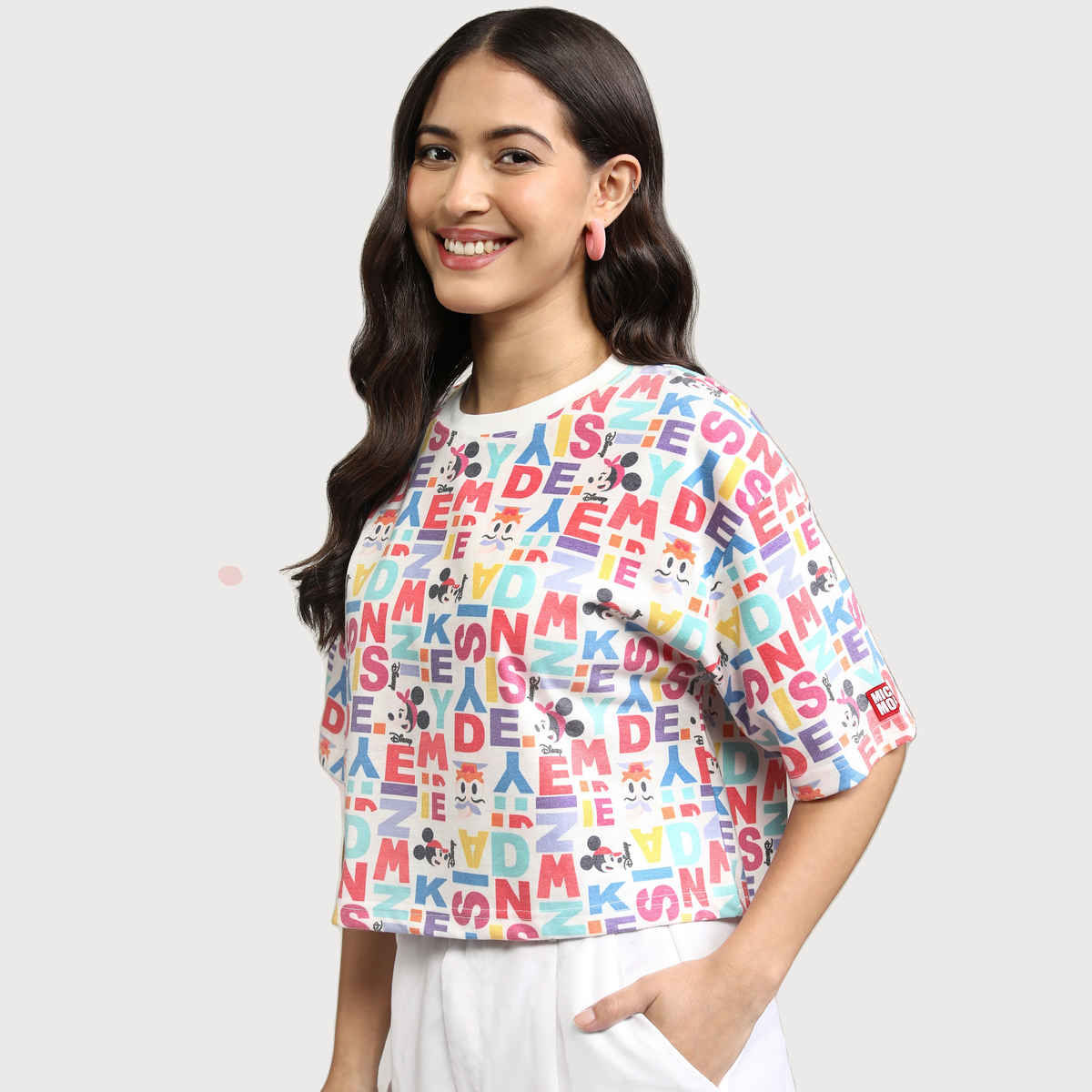 Tokyo Talkies Women's Disney Mickey & Friends Print Boxy Crop T-shirt | White - S