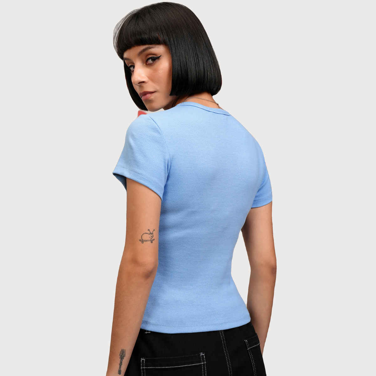 Tokyo Talkies Women's Marvel Iron Man Embroidered Rib T-shirt | Blue - M