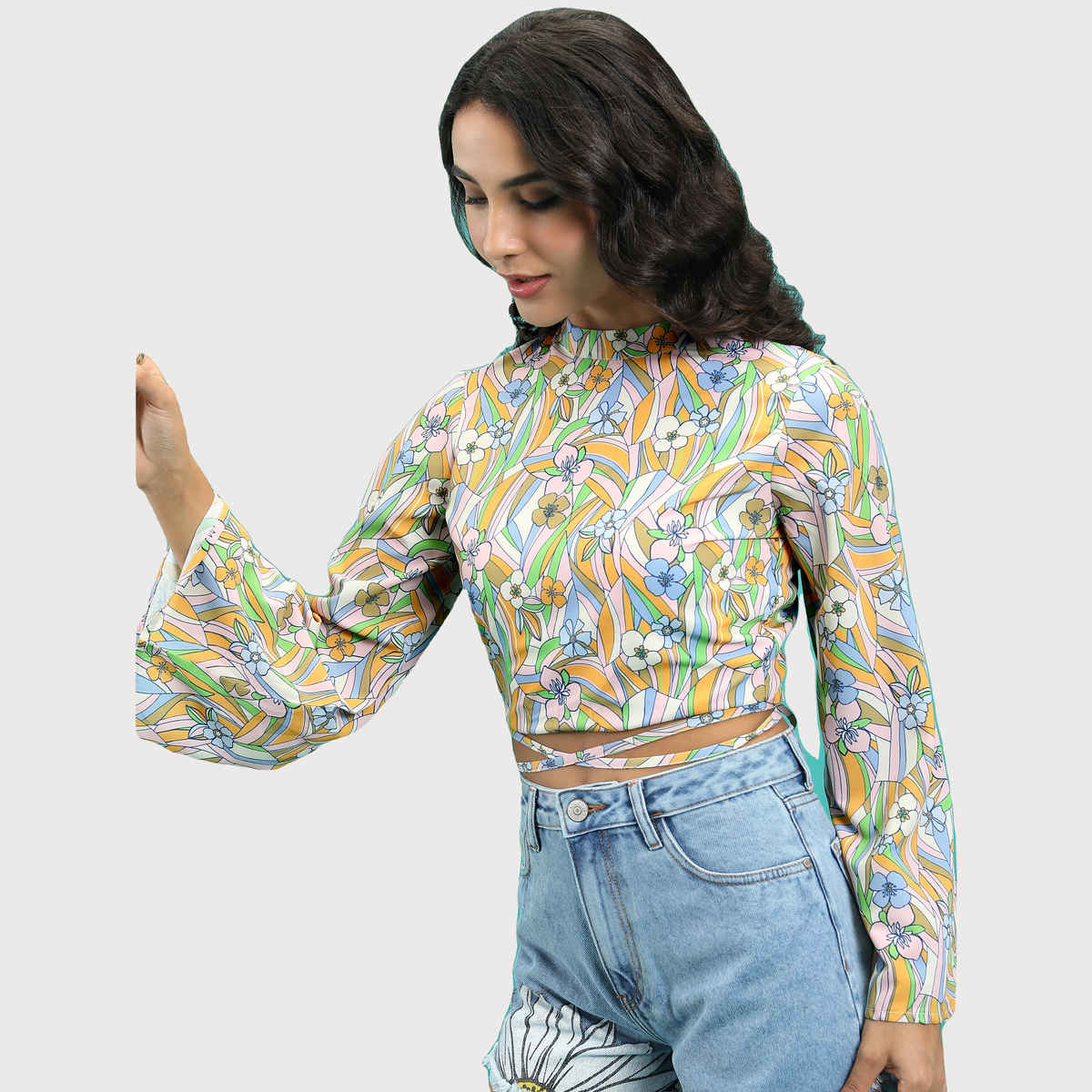 Tokyo Talkies Women's Floral Print Bell Sleeve Waist Tie Up Crop Top | Pink - S