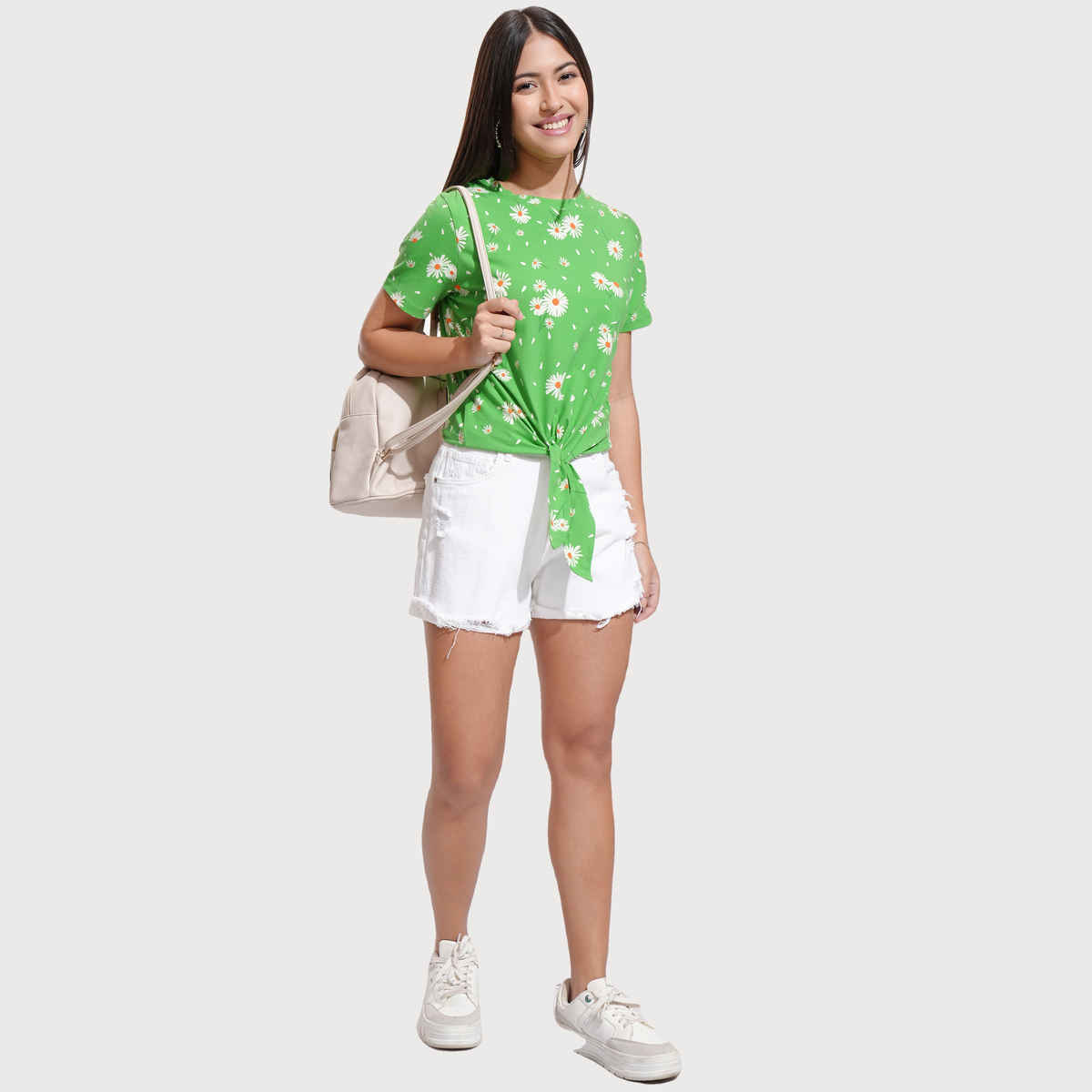 Tokyo Talkies Women's Floral Printed Front Tie Up Crop Top | Green - S