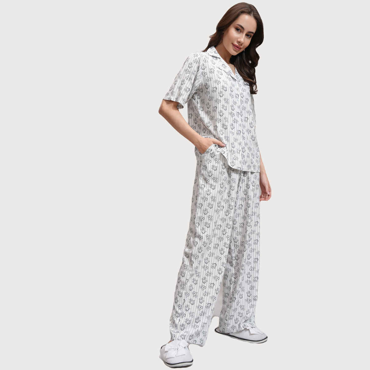 Tokyo Talkies Women's Mickey Mouse Shirt with Palazzos Co-Ords | White - S