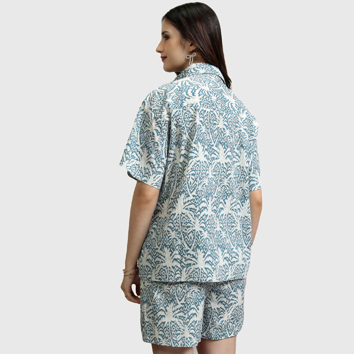 Tokyo Talkies Women's Printed Shirt and Shorts Co Ord Set | Blue - S