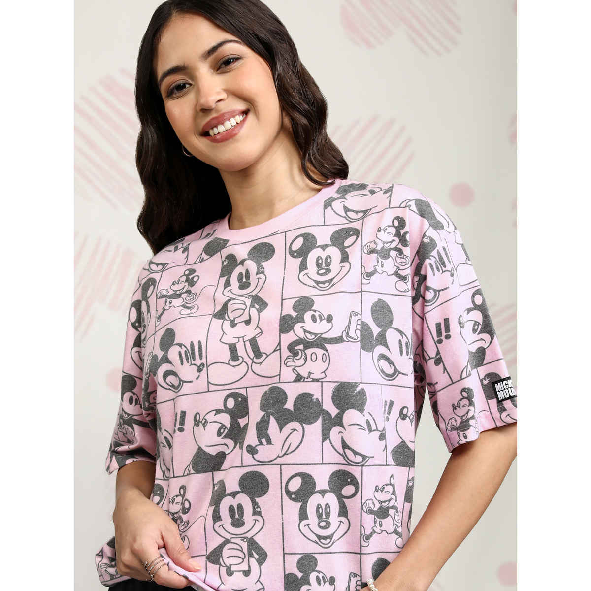 Tokyo Talkies Women's Disney Mickey Mouse Boxy Fit T-shirt | Pink - M