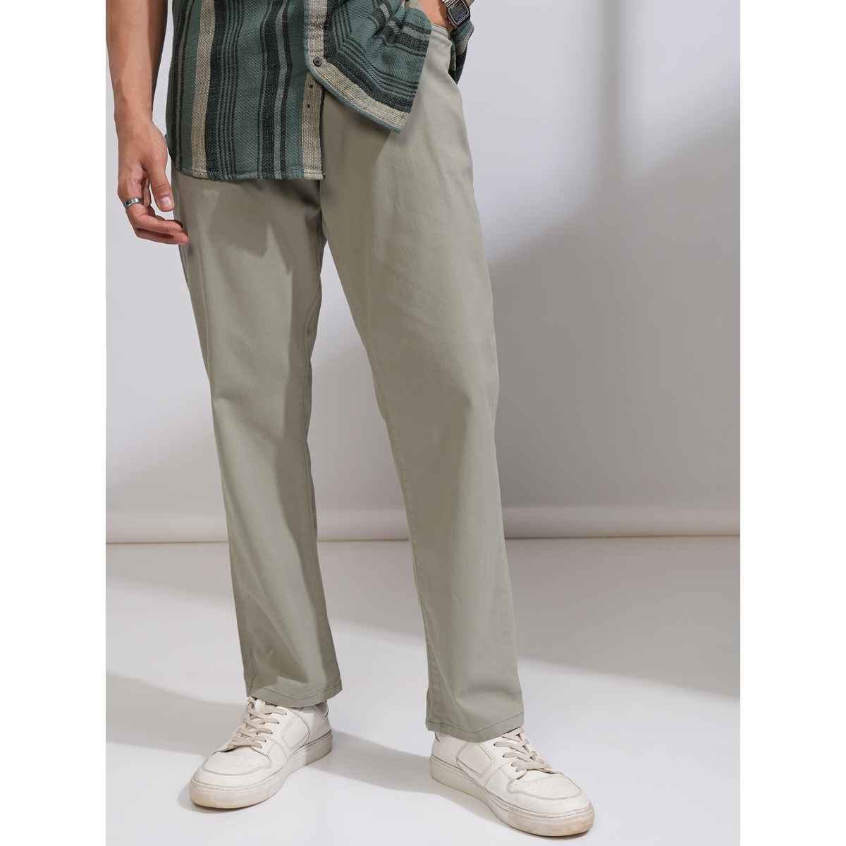 Highlander Men's Relaxed Fit Trouser | Green - 30
