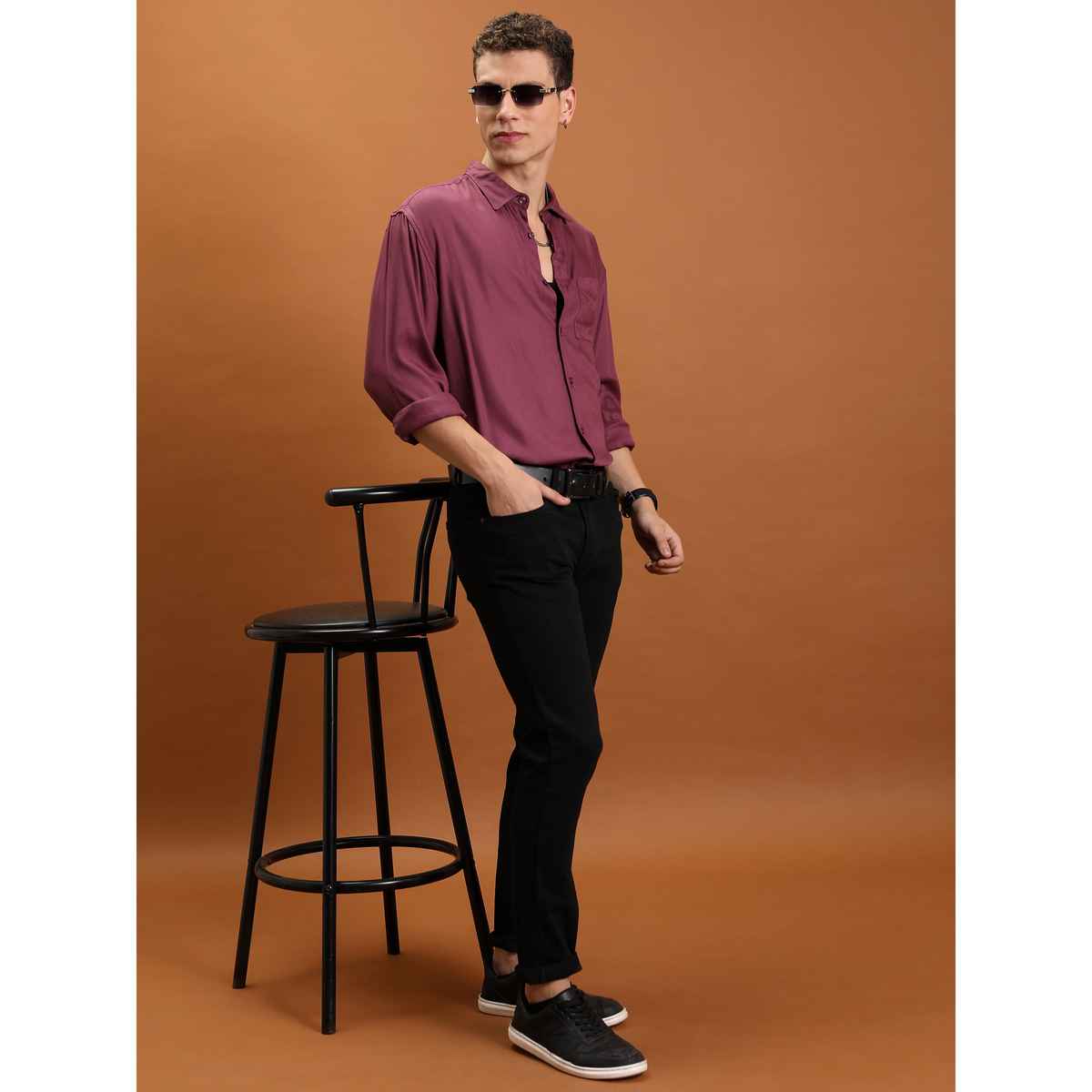 Highlander Men's Straight Fit Mid-Rise Clean Look Stretchable Jeans | Black - 36