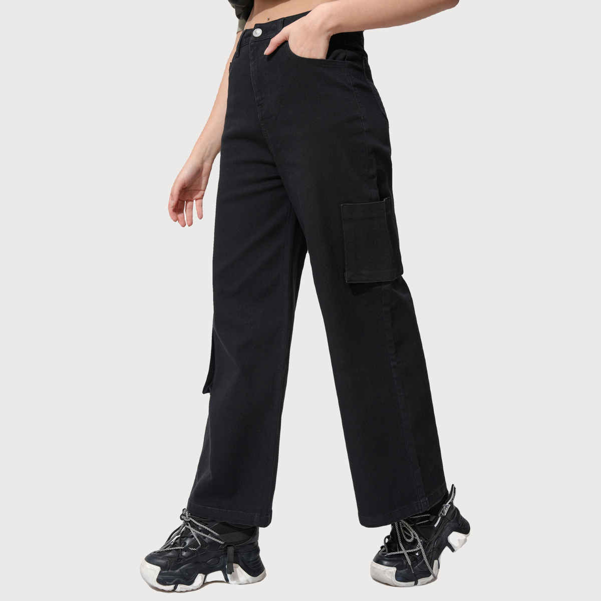 Tokyo Talkies Women's Wide Leg Cargo Stretchable Jeans - 30