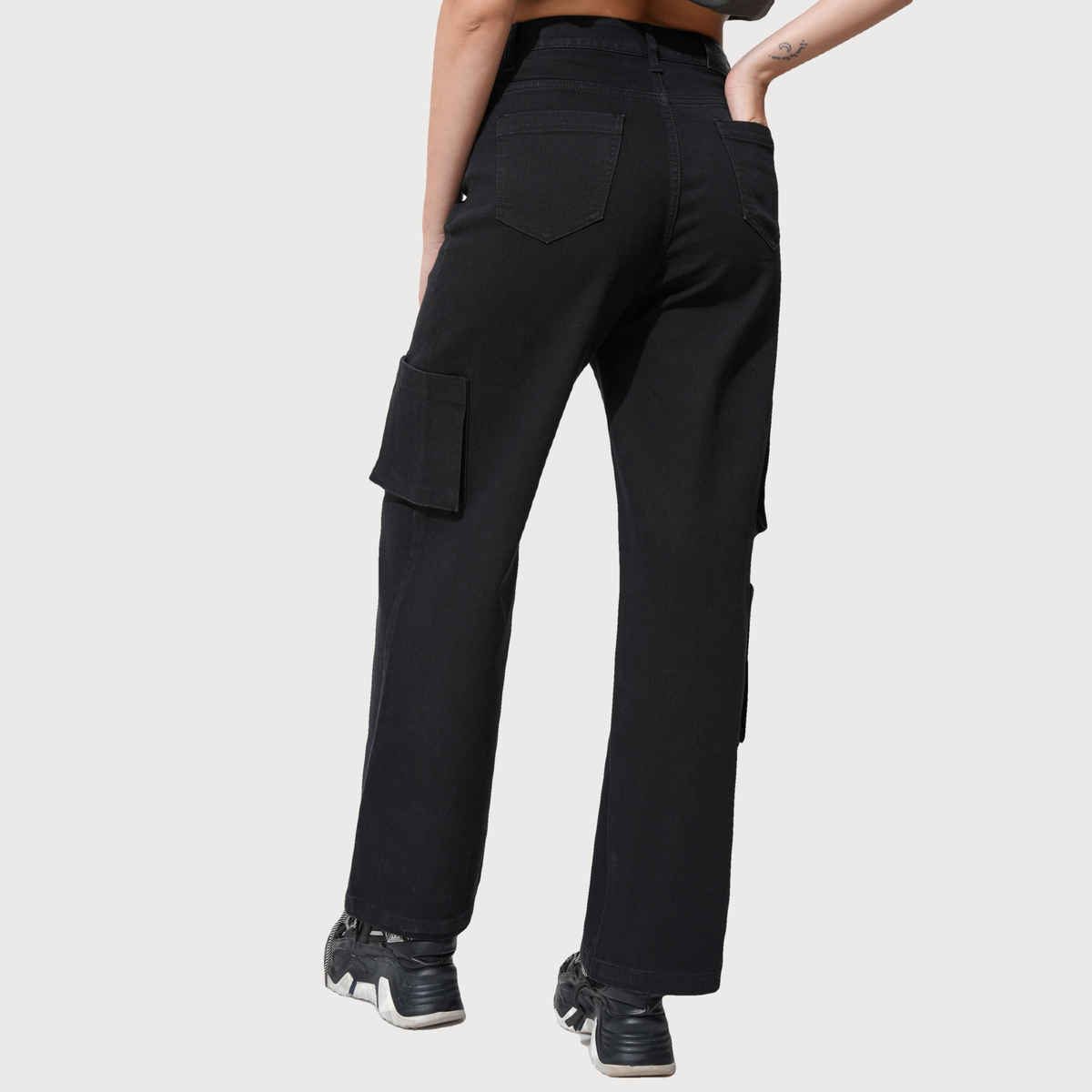 Tokyo Talkies Women's Wide Leg Cargo Stretchable Jeans - 30