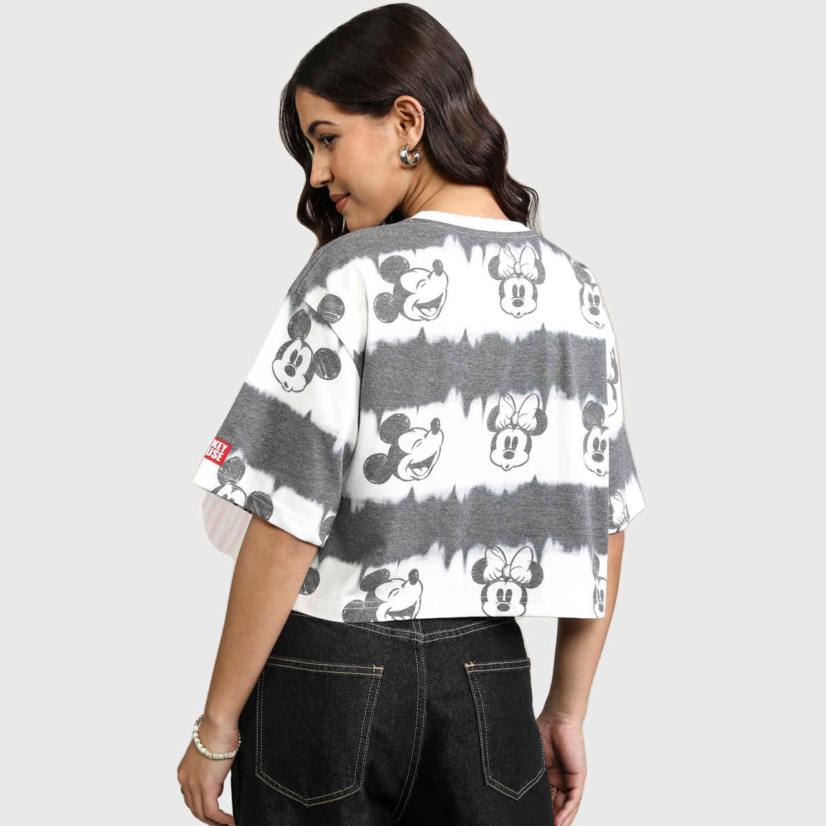 Tokyo Talkies Women's Disney Mickey & Minnie Women Boxy Fit Cropped T-shirt | Black - M