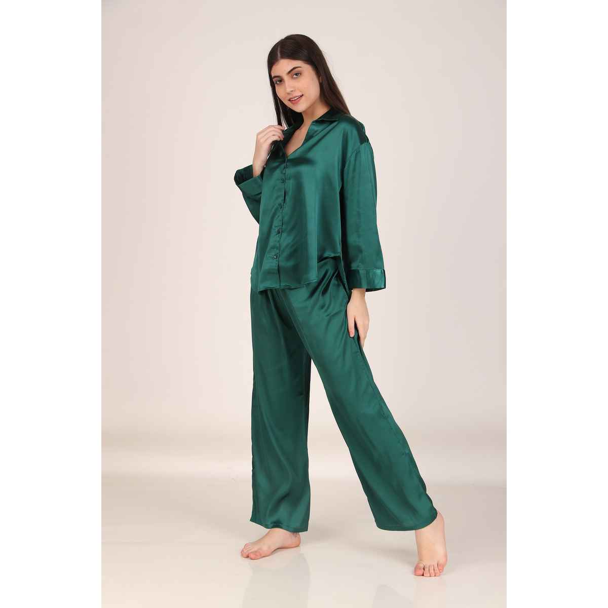 Masha Women's Solid Dark Green Oversized Pajamas | Set | L