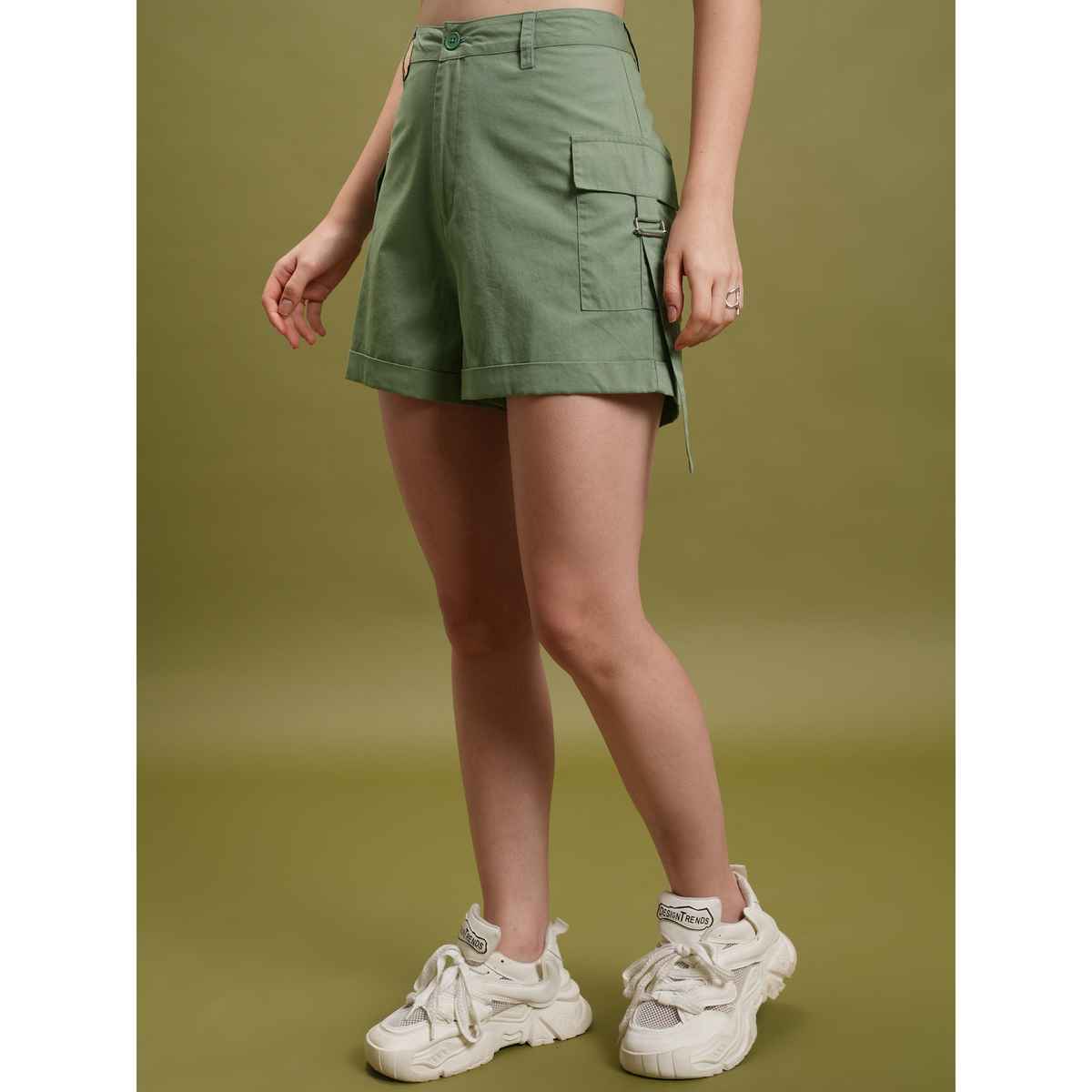 Tokyo Talkies Women's Mid Rise Cotton Shorts | Green - 28