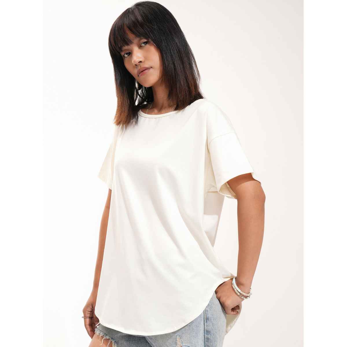 Tokyo Talkies Women's Half Sleeve Long Round Neck T Shirt | Off White - L