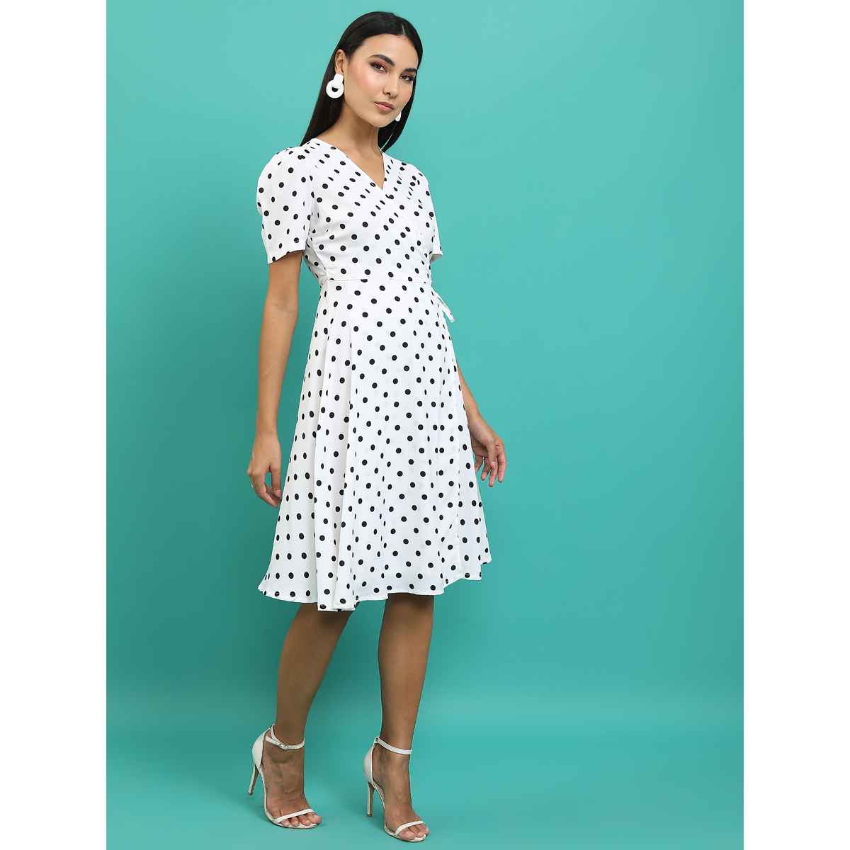 Ketch Women White Printed Fit And Flare Dresses | White-Black | L